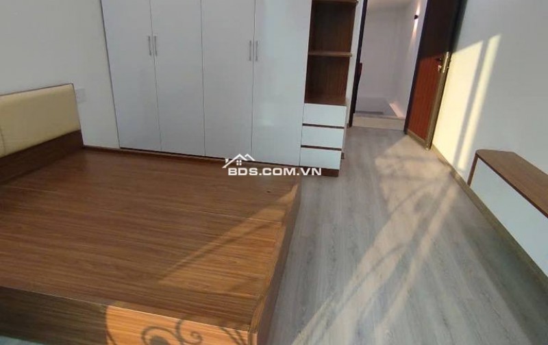 Yên Nghĩa. Hà Đông nhà 5 tâng 37m2 gi.á 6ti1 + Gần trục đường lớn, cách oto vài mét, ngõ thoáng rộng, dân trí cao. + Sổ đẹp